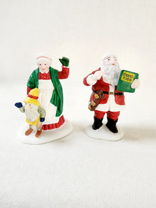 North Pole "Santa & Mrs. Claus"