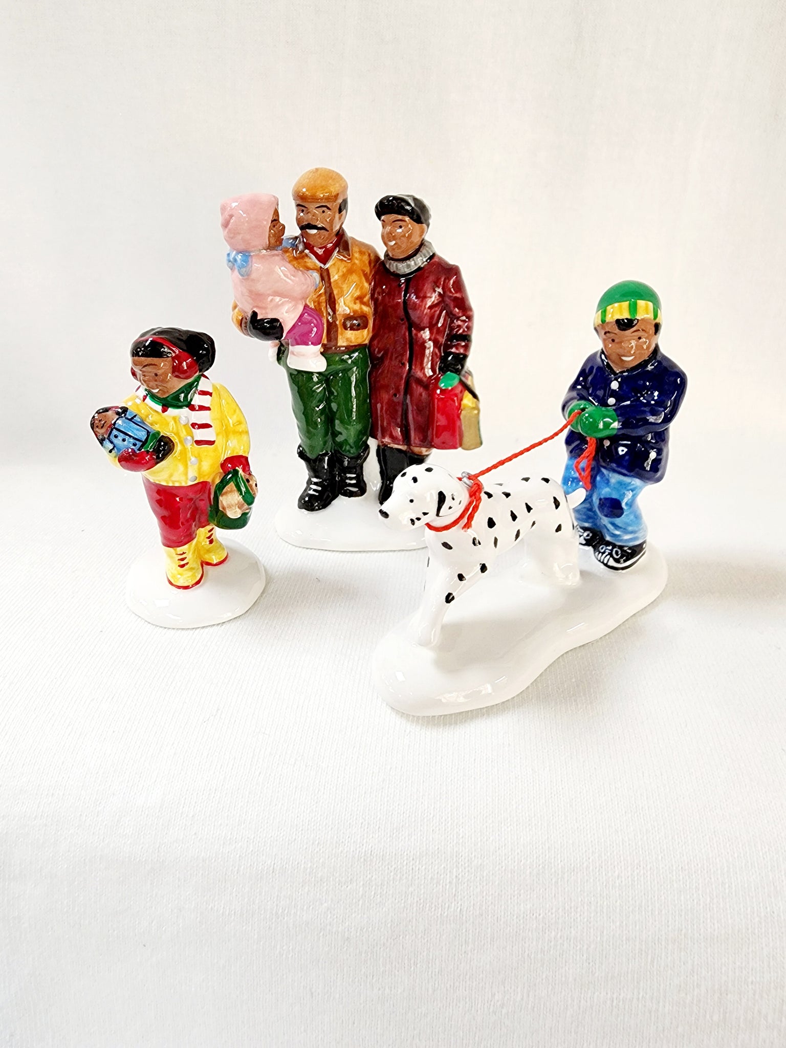 Snow Village "The Whole Family Goes Shopping"