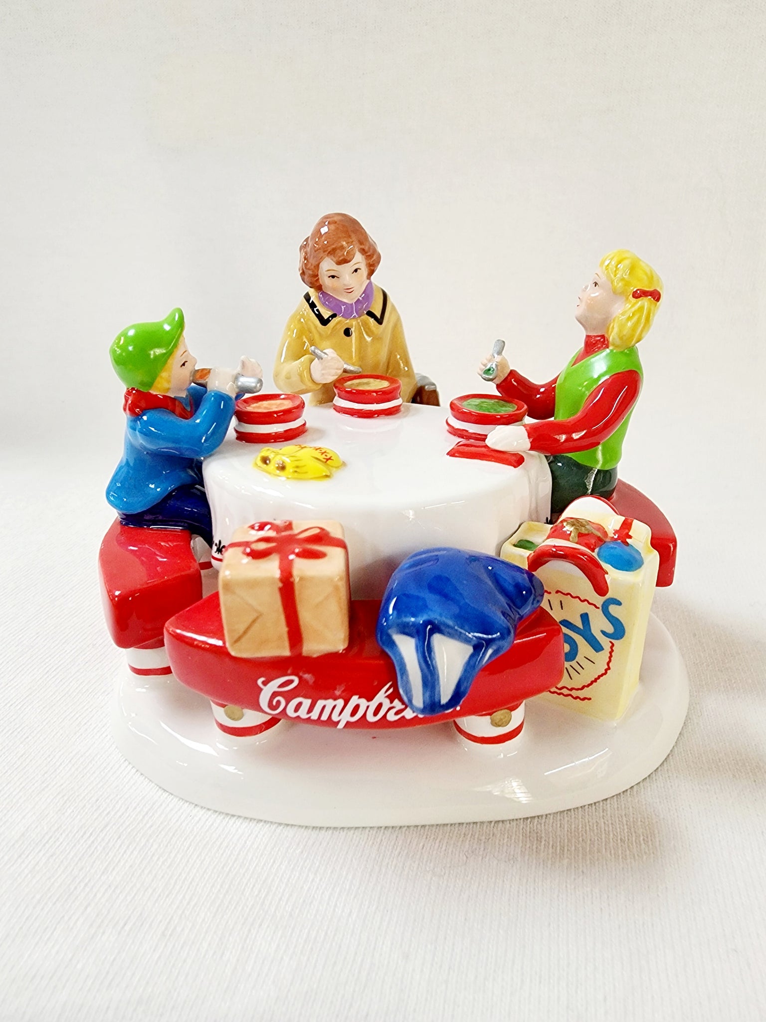 Snow Village "Mm! Mm! Good!"