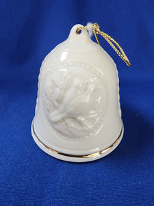 Belleek "Turtel Doves Ornament"