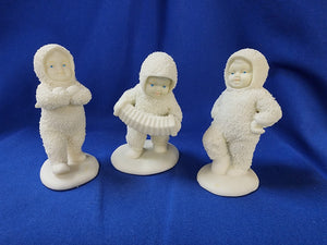 Snowbabies "Dancing To A Tune"