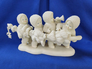 Snowbabies "Hi Ho Hi Ho To Frolic Land We Go"